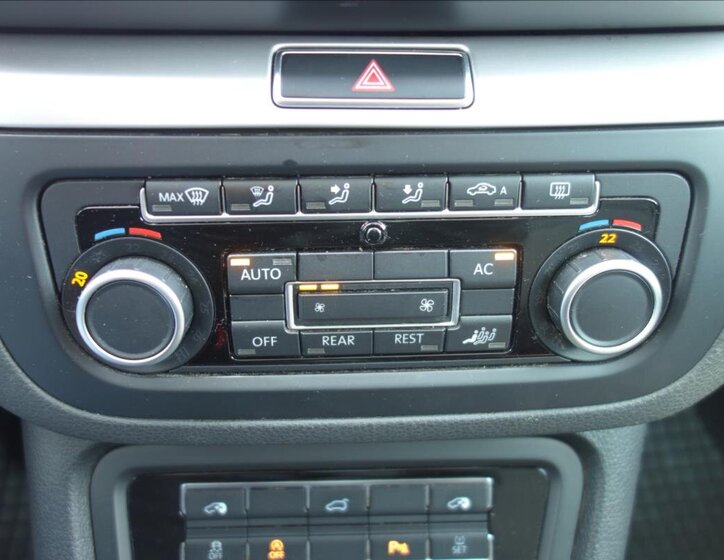 Volkswagen Sharan 31