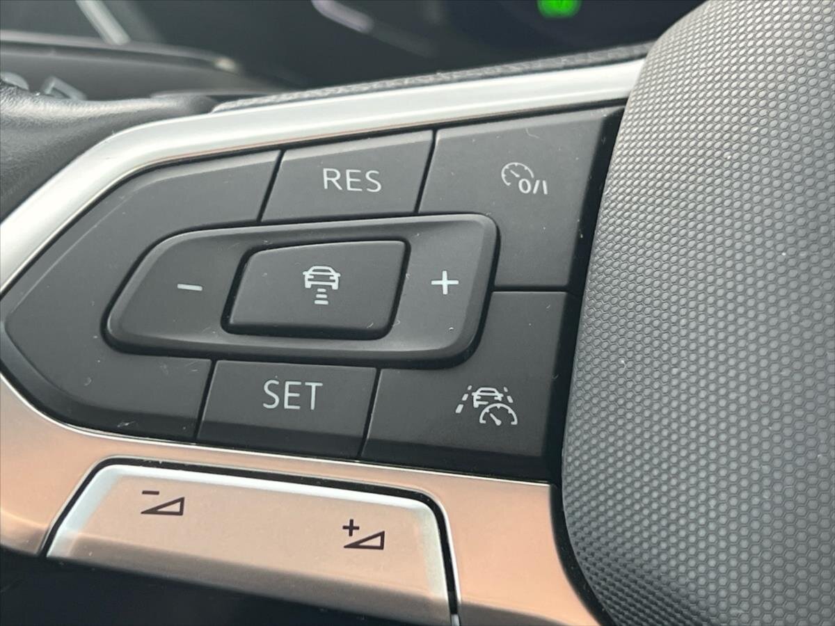 Volkswagen Tiguan Allspace SUV / Terénní 2,0 l 110 kw