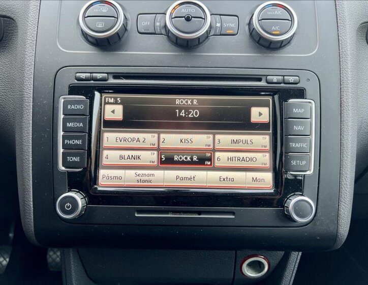 Volkswagen Touran 29