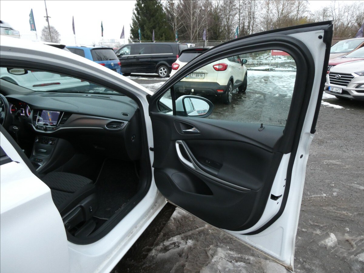 Opel Astra Hatchback 1,6 l 81 kw