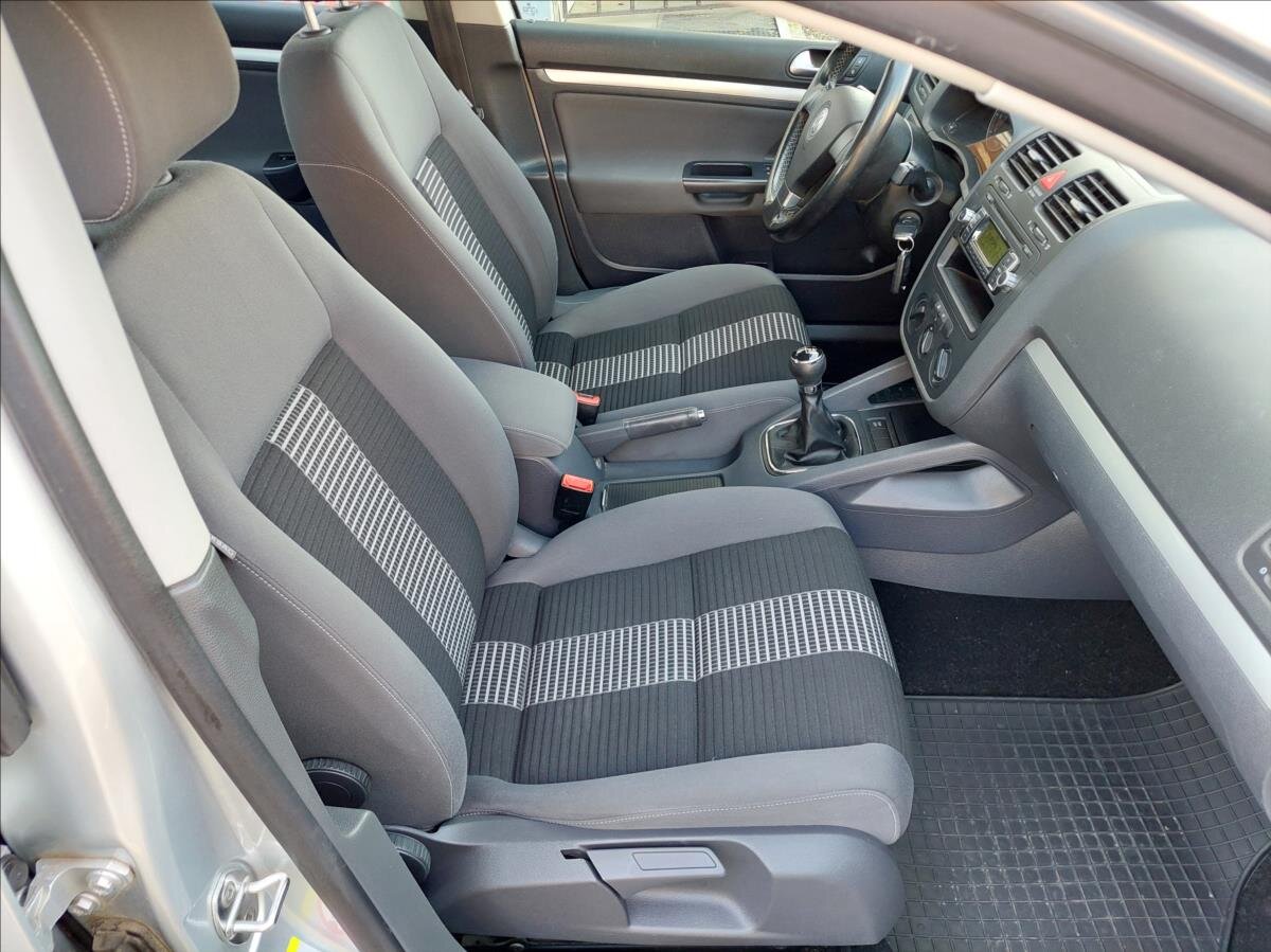 Volkswagen Golf Hatchback 1,4 l 59 kw