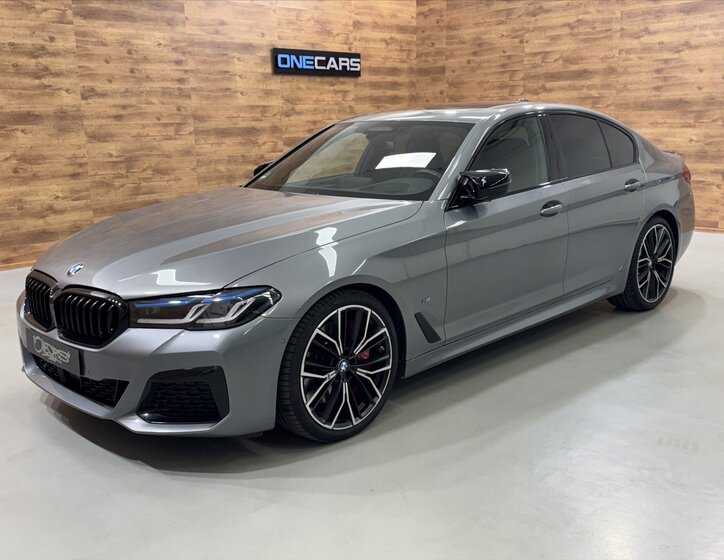 BMW Řada 5 Sedan / Limuzína 4,4 l 390 kw