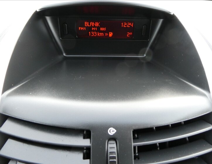 Peugeot 206 Hatchback 1,1 l 44 kw