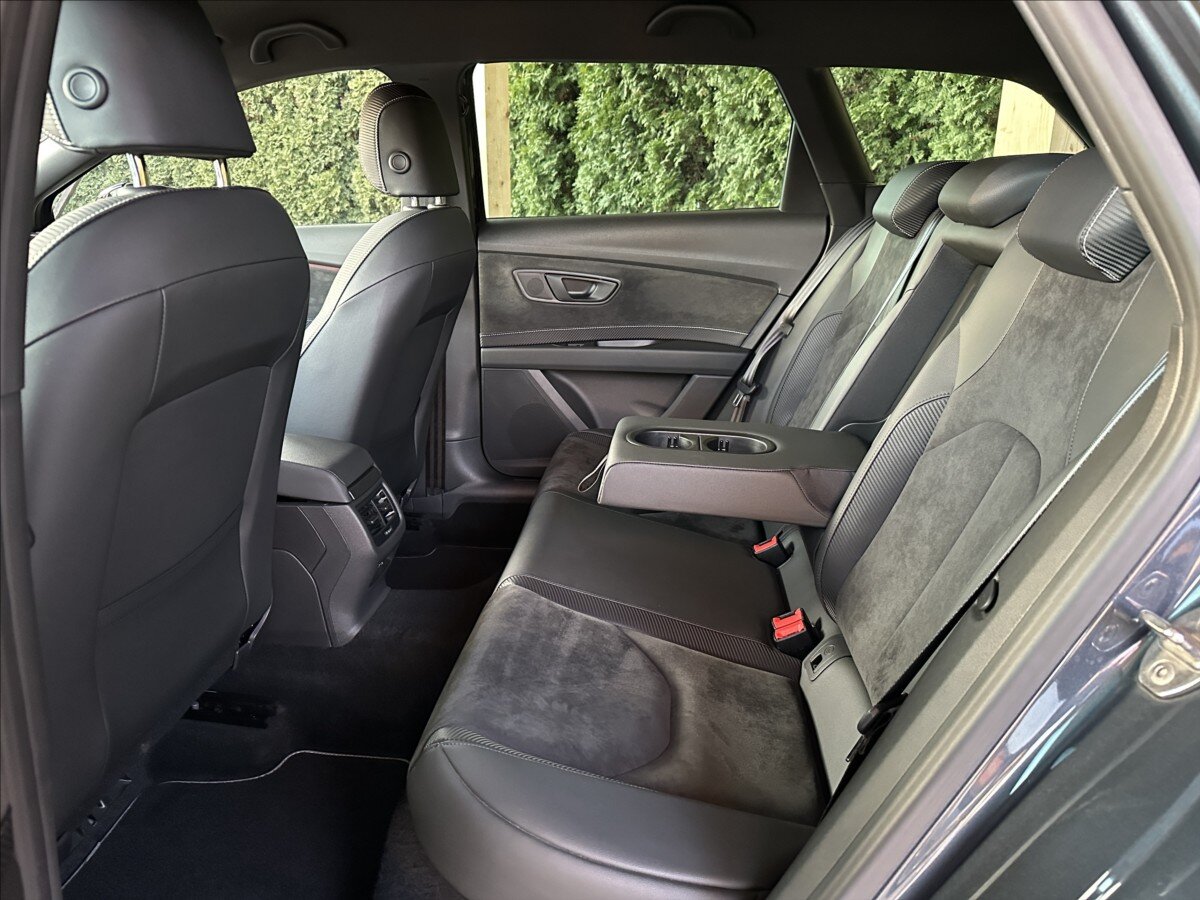 Seat Leon Kombi 2,0 l 221 kw