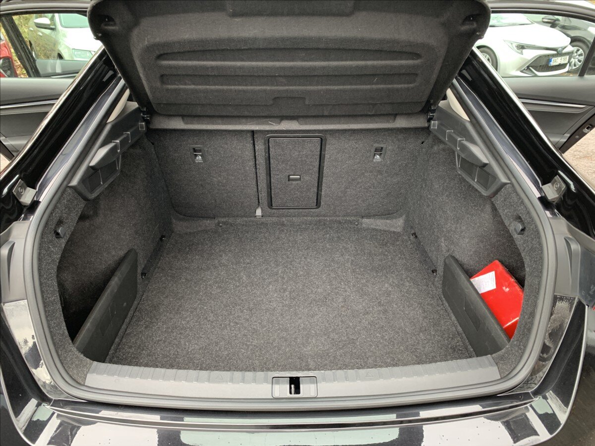 Škoda Octavia Sedan 999,0 81 kw