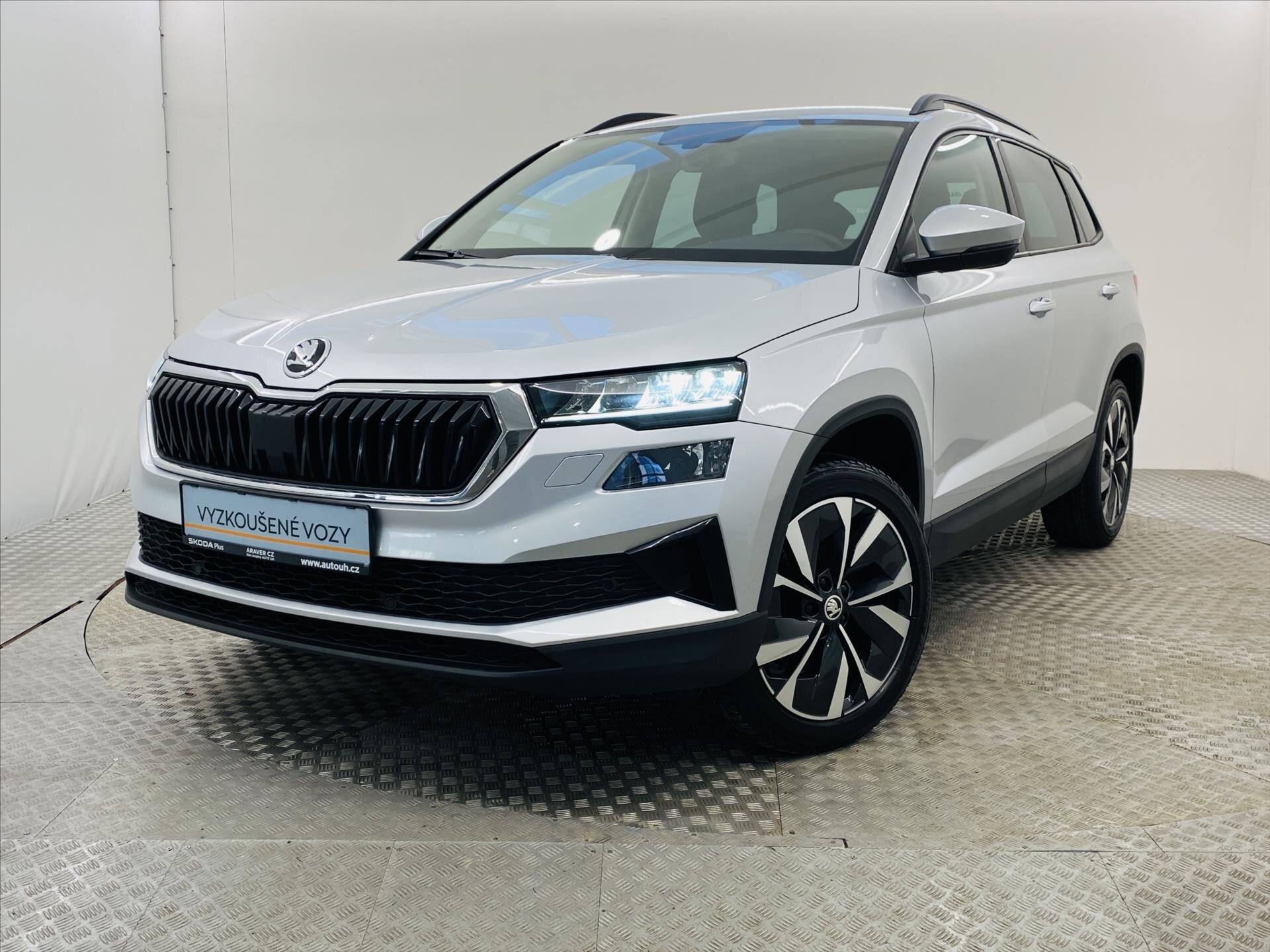Škoda Karoq SUV / Terénní 1,5 l 110 kw