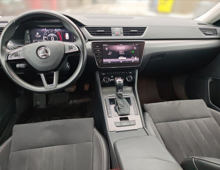 Škoda Superb Kombi 2,0 l 140 kw