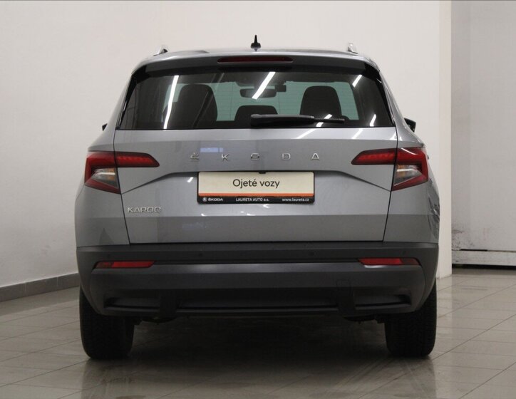 Škoda Karoq SUV 1,5 l 110 kw
