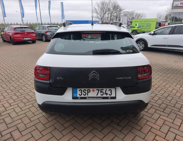 Citroën C4 Cactus Hatchback 1,6 l 73 kw