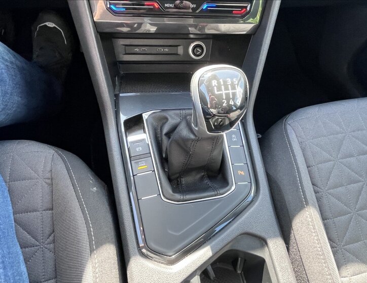 Volkswagen Tiguan SUV 1,5 l 110 kw