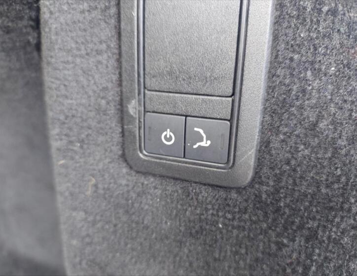 Land Rover Range Rover Sport 13