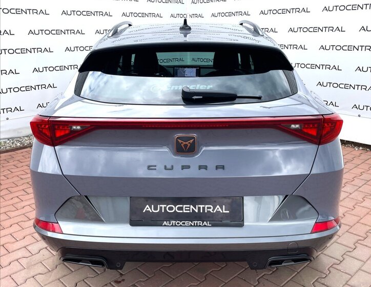 Cupra Formentor SUV / Terénní 1,5 l 110 kw