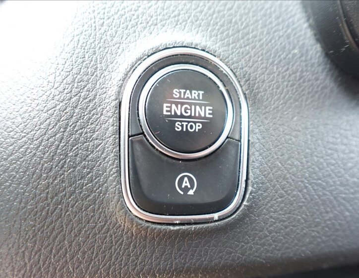 Mercedes-Benz Sprinter Valník 2,0 l 125 kw