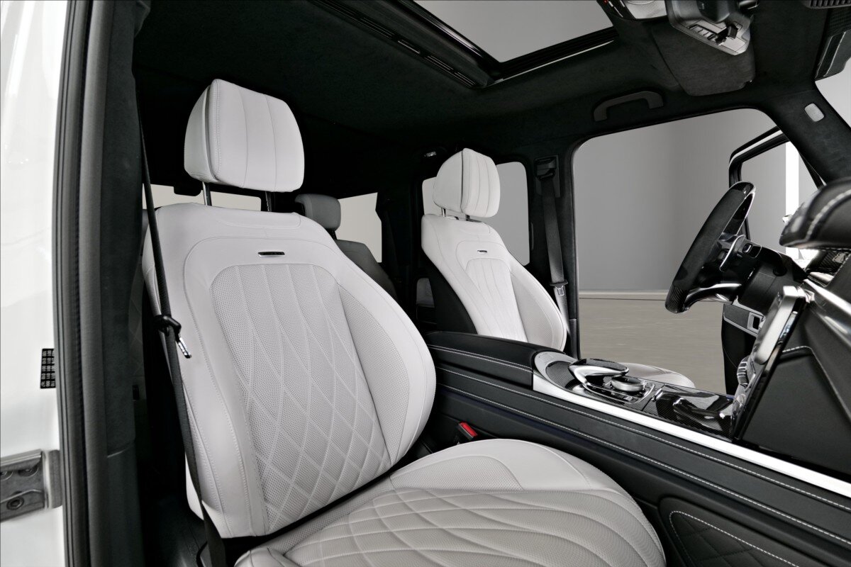 Mercedes-Benz Třídy G SUV / Terénní 4,0 l 430 kw