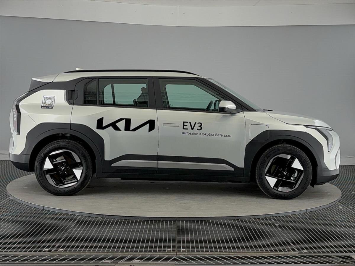 KIA EV3 SUV / Terénní 0,0 150 kw