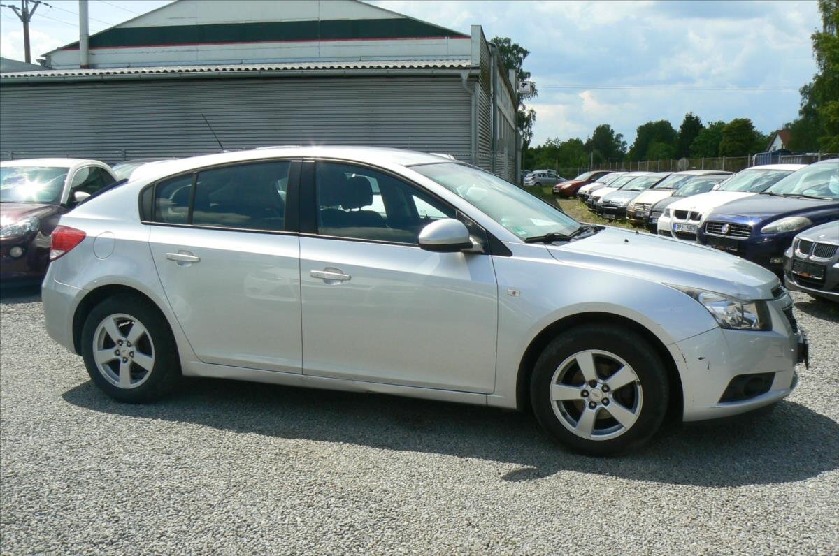 Chevrolet Cruze Hatchback 1,6 l 91 kw