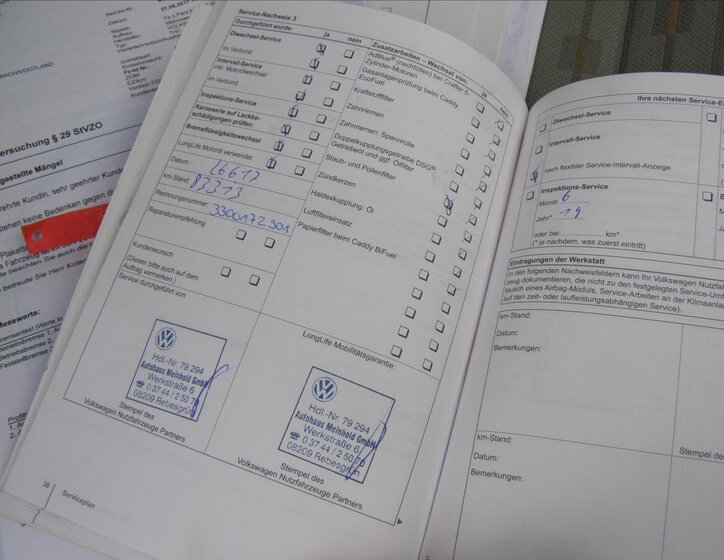 Volkswagen Caravelle 31