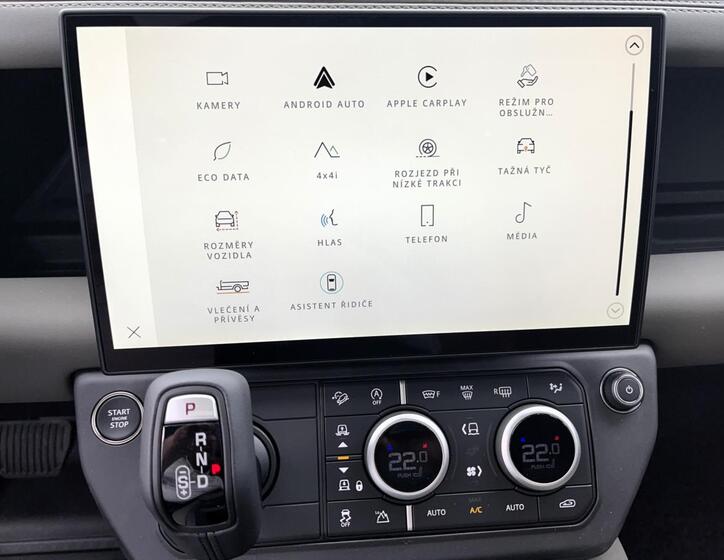 Land Rover Defender 19