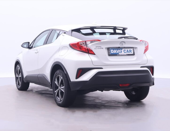 Toyota C-HR SUV / Terénní 1,2 l 85 kw