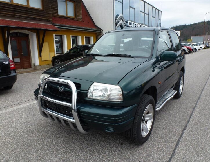 Suzuki Grand Vitara SUV / Terénní 2,0 l 94 kw