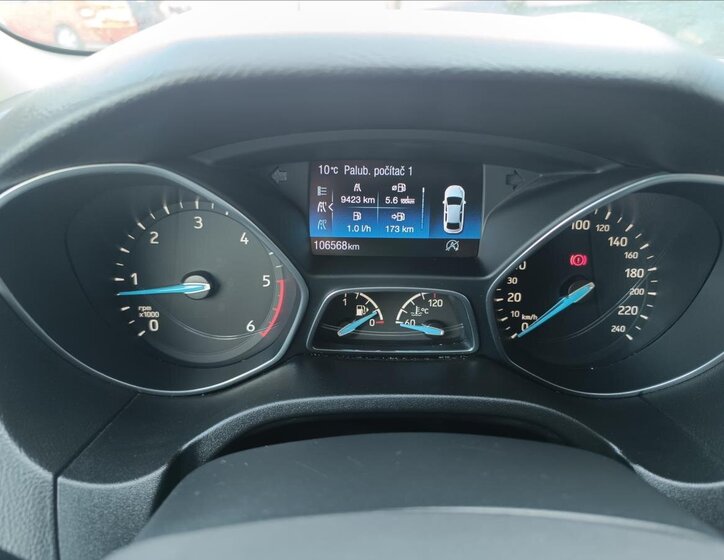 Ford Focus Kombi 1,5 l 88 kw