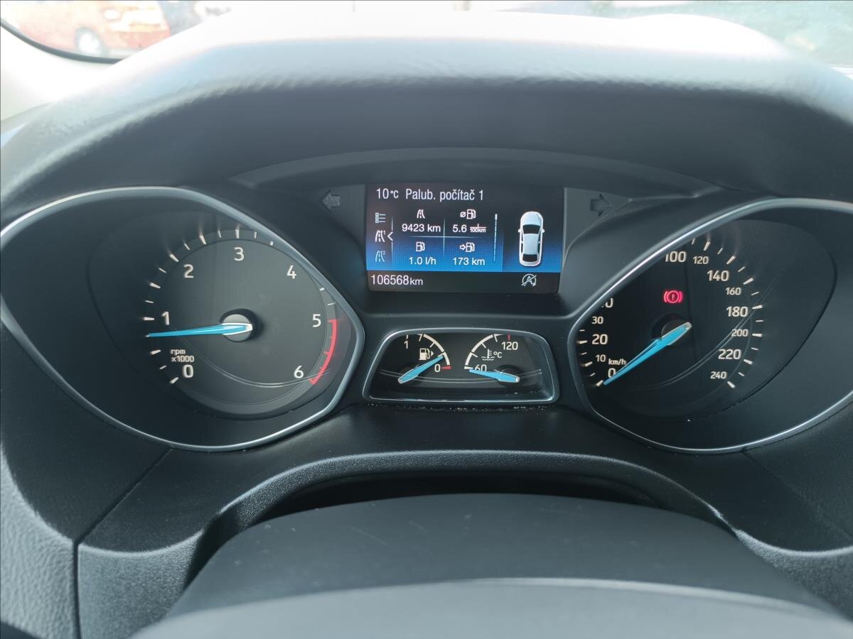 Ford Focus Kombi 1,5 l 88 kw