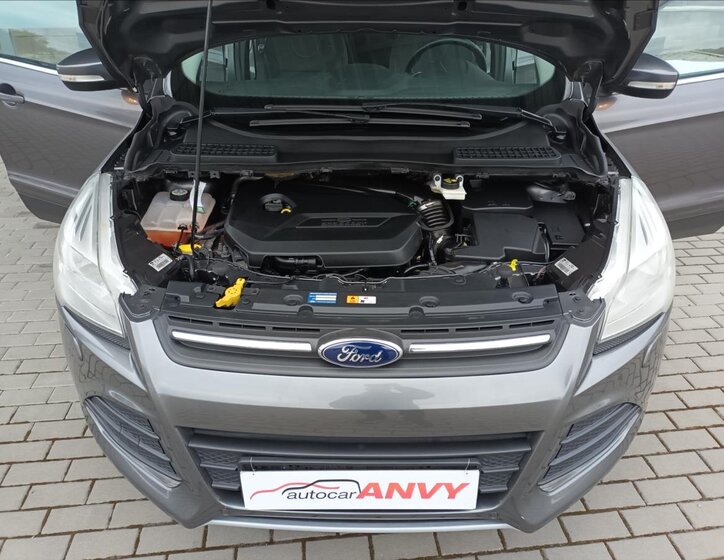 Ford Kuga SUV 1,6 l 110 kw