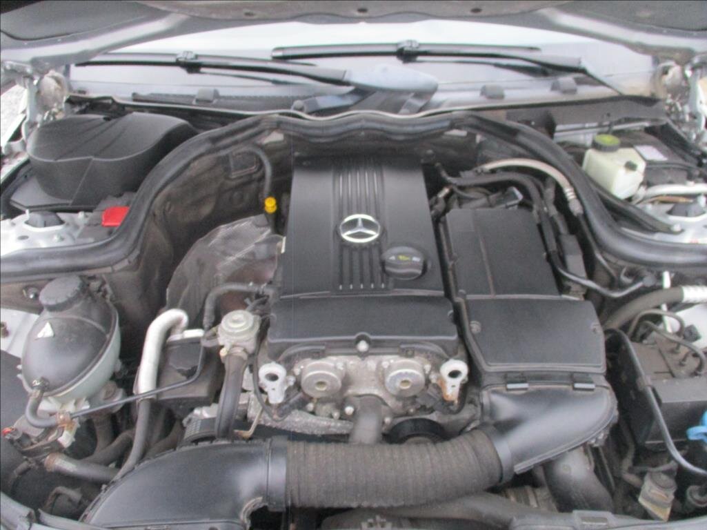 Mercedes-Benz Třídy C Sedan / Limuzína 1,8 l 115 kw