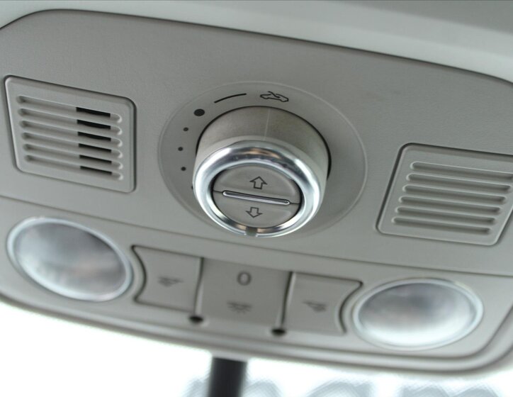 Volkswagen Touran MPV 2,0 l 103 kw