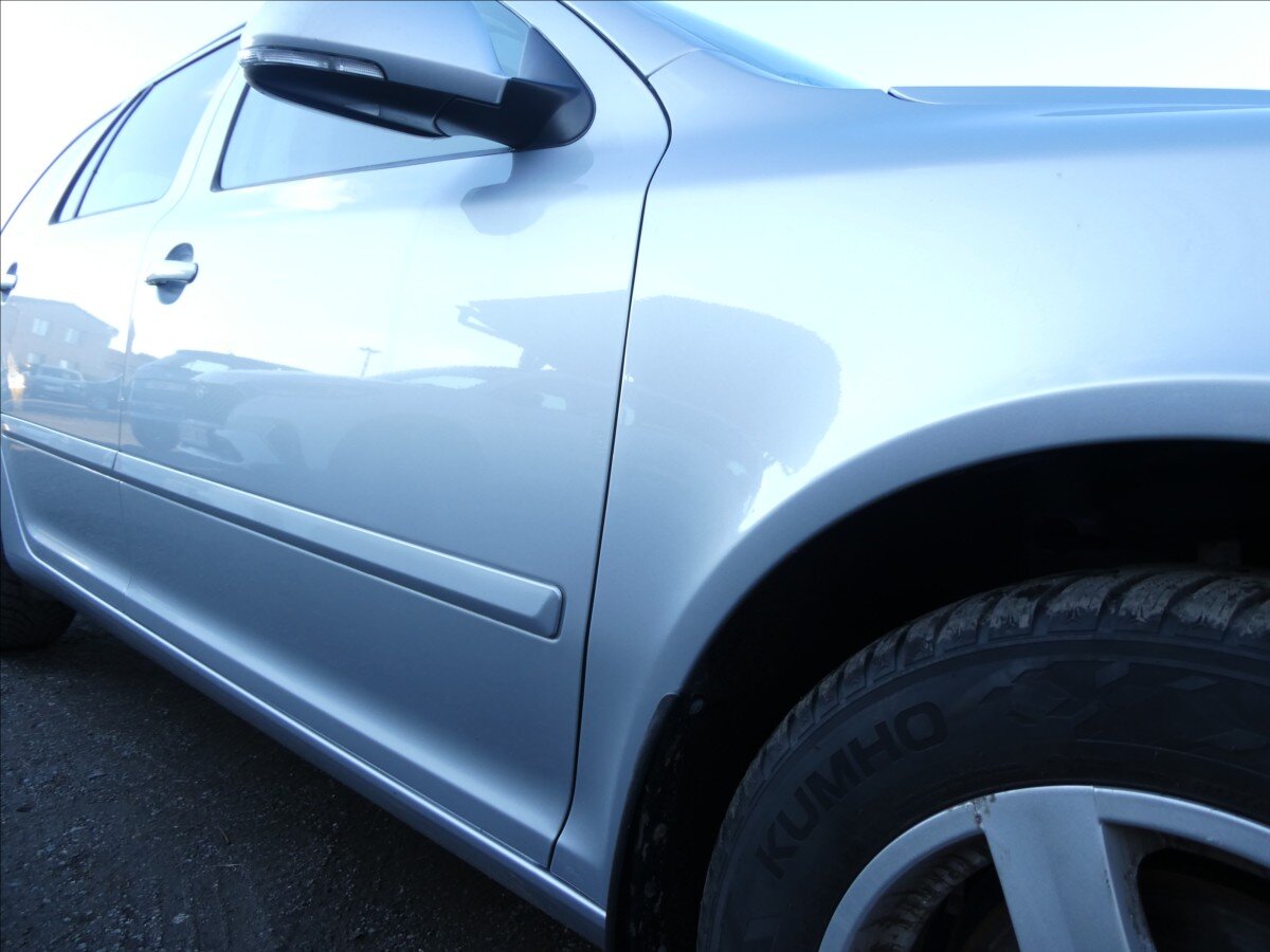 Škoda Octavia Kombi 2,0 l 103 kw