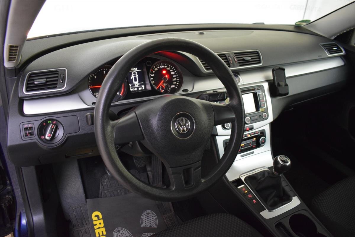 Volkswagen Passat Kombi 2,0 l 103 kw