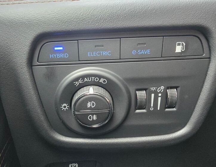 Jeep Grand Cherokee 17