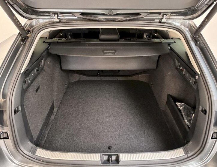 Škoda Superb Kombi 2,0 l 142 kw