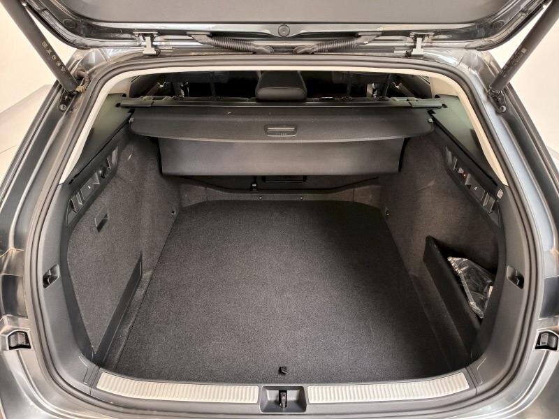Škoda Superb Kombi 2,0 l 142 kw
