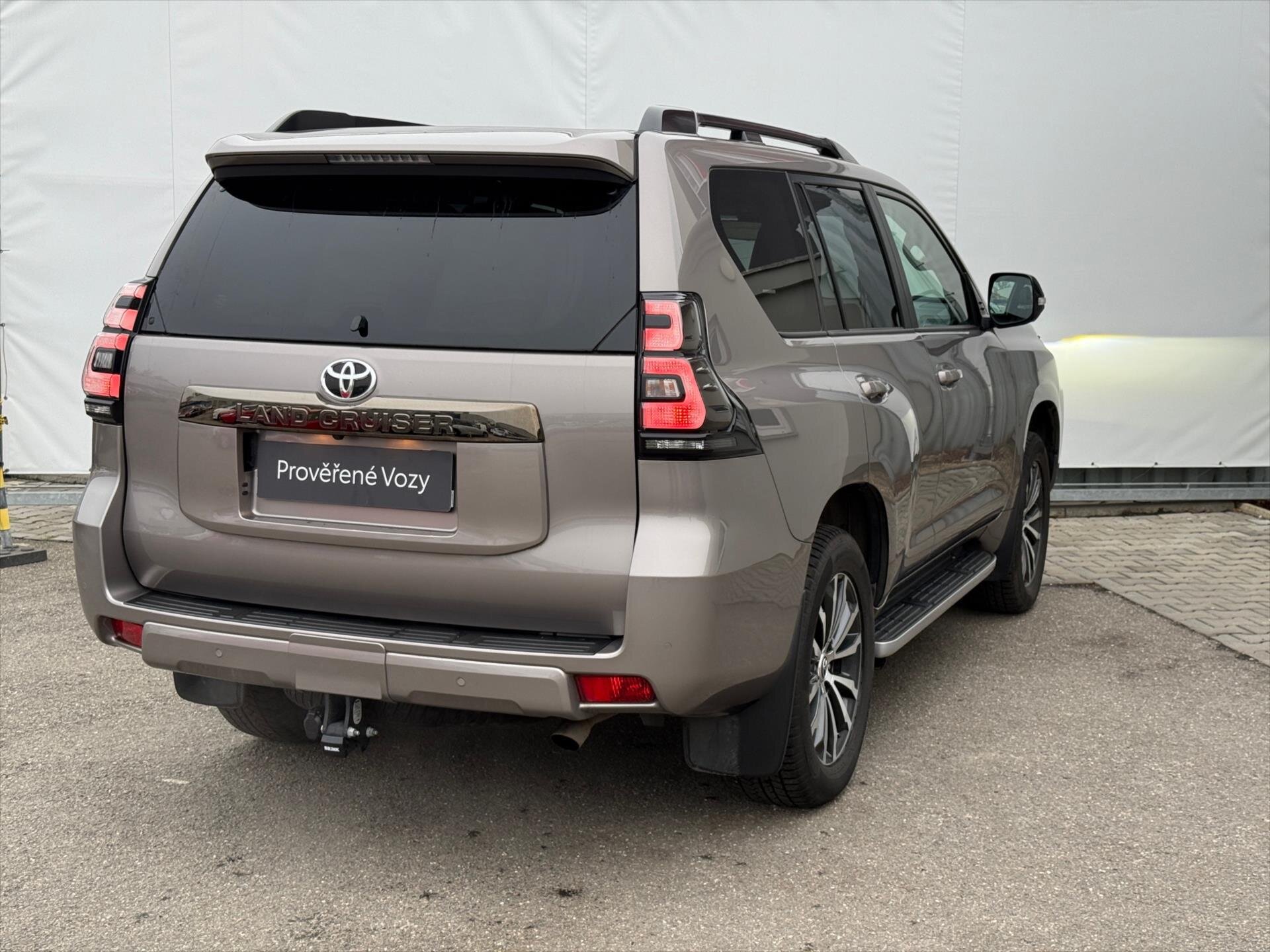 Toyota Land Cruiser SUV 2,8 l 150 kw