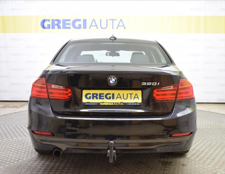 BMW Řada 3 Sedan / Limuzína 1,6 l 100 kw