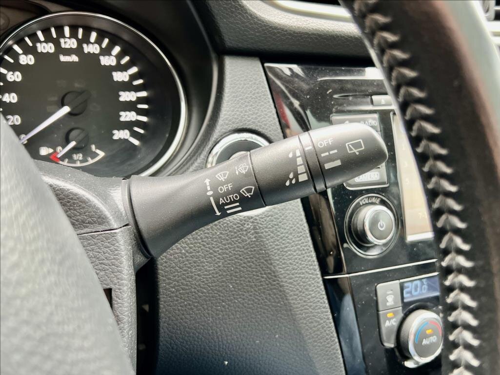 Nissan Qashqai SUV / Terénní 1,6 l 96 kw