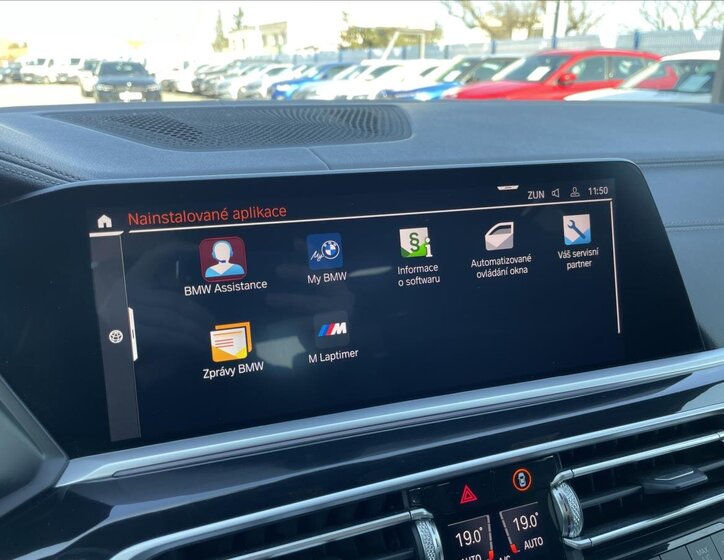 BMW X7 SUV / Terénní 3,0 l 195 kw