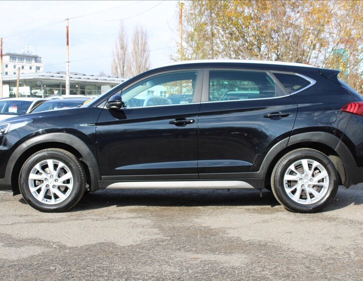 Hyundai Tucson SUV / Terénní 1,6 l 100 kw