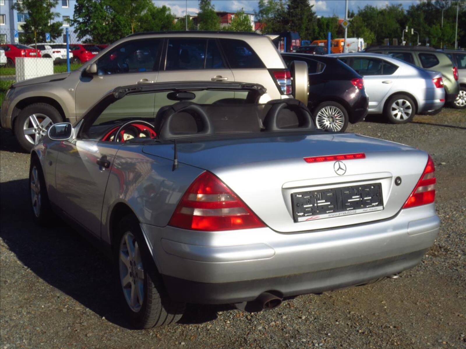 Mercedes-Benz SLK 5