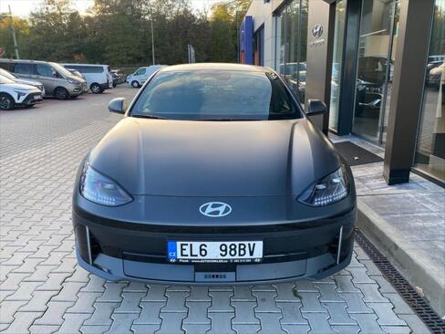 Hyundai Ioniq 6