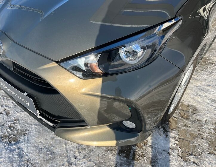 Toyota Yaris 10