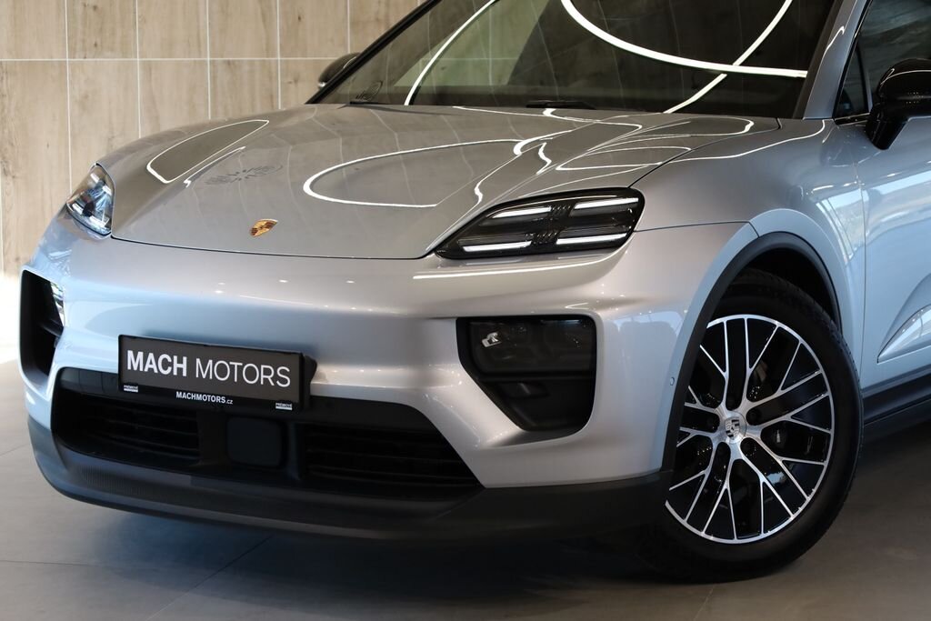 Porsche Macan SUV / Terénní 0,0 300 kw