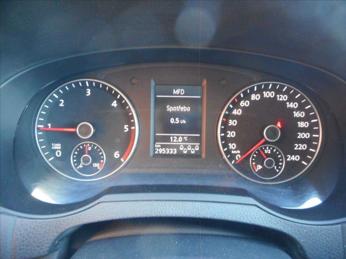 Volkswagen Sharan Kombi 2,0 l 110 kw