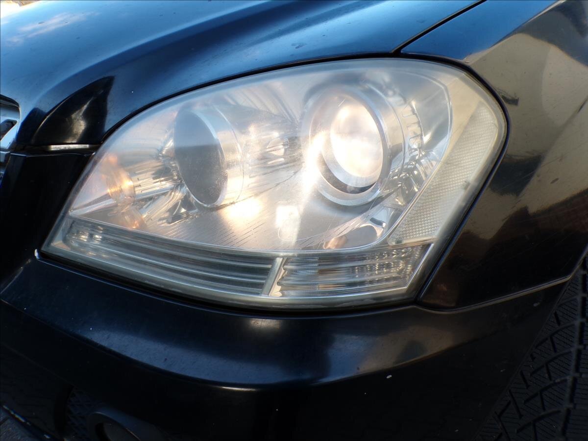 Mercedes-Benz Třídy M Kombi 3,5 l 200 kw