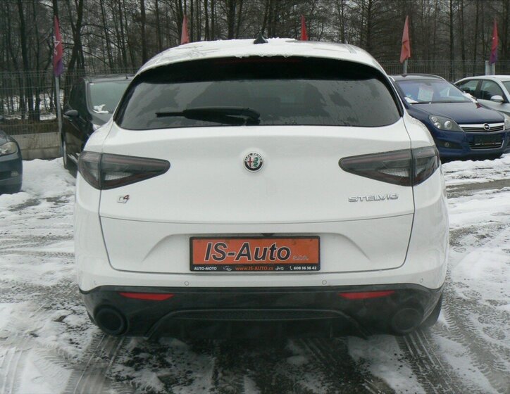 Alfa Romeo Stelvio SUV 2,1 l 154 kw