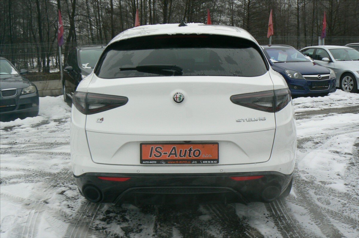 Alfa Romeo Stelvio SUV 2,1 l 154 kw
