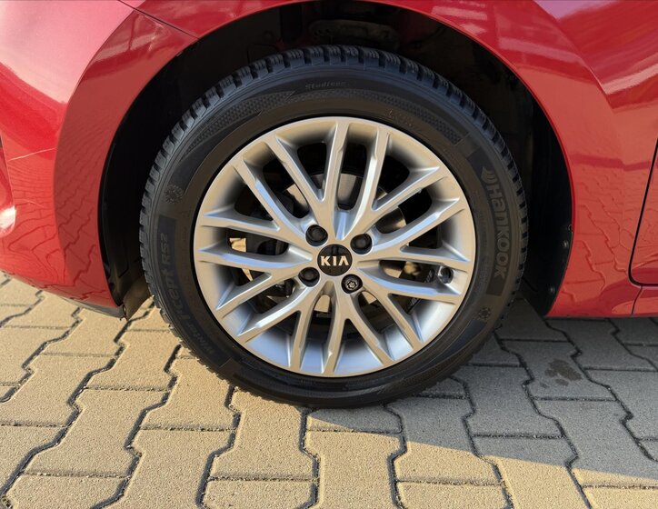 KIA Rio Hatchback 1,4 l 73 kw
