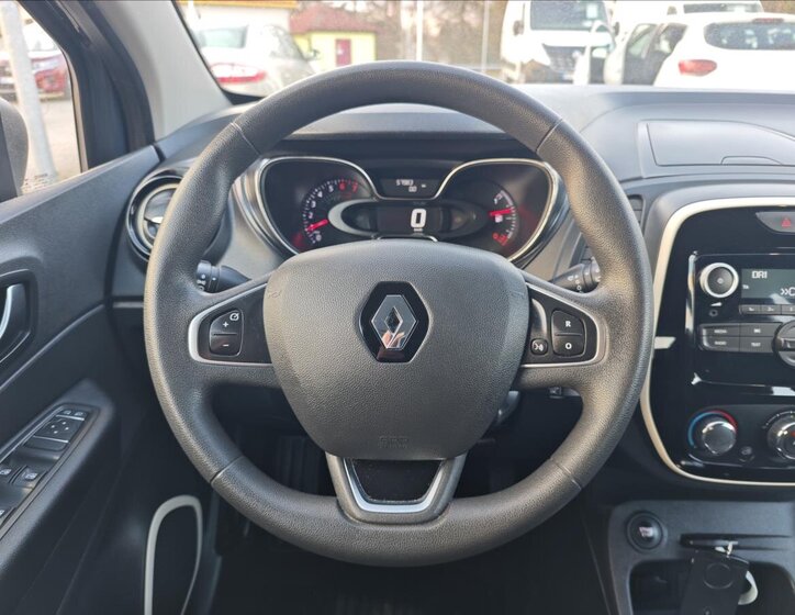 Renault Captur SUV / Terénní 898,0 66 kw