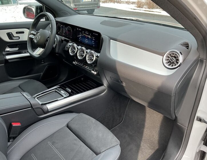 Mercedes-Benz GLA SUV 2,0 l 110 kw